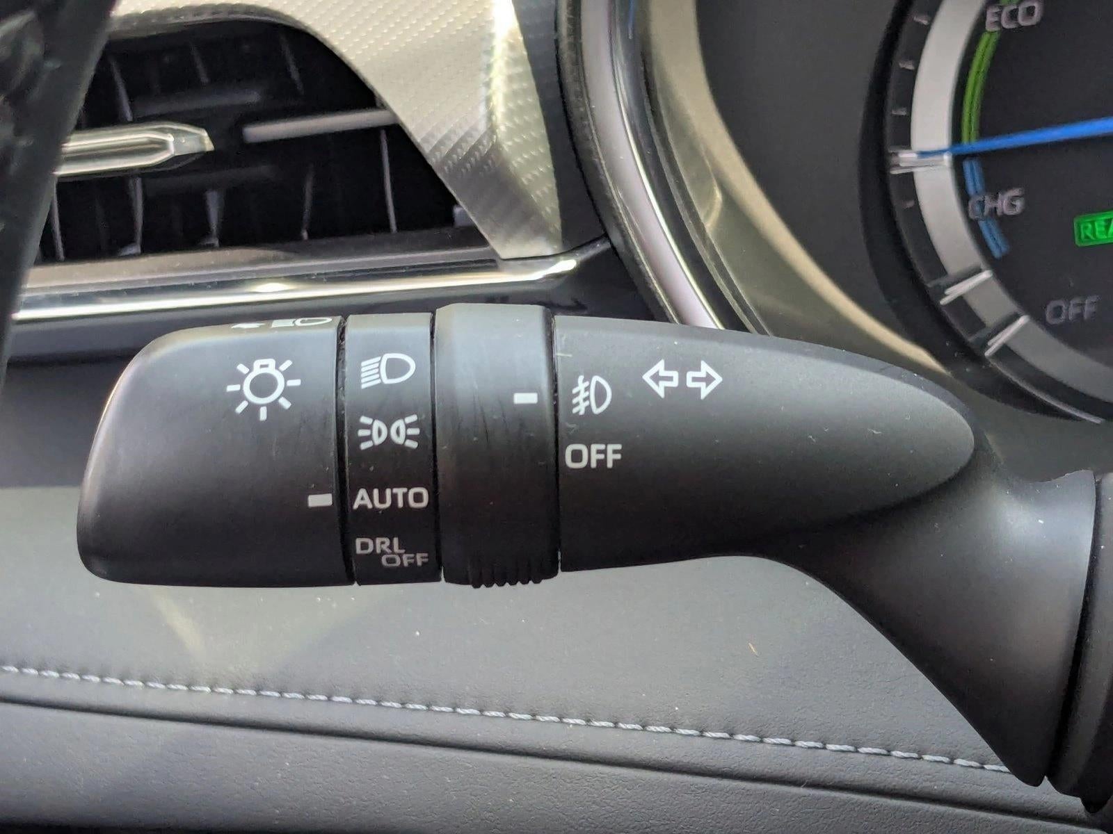 2021 Toyota Highlander Hybrid Platinum AWD (Natl)