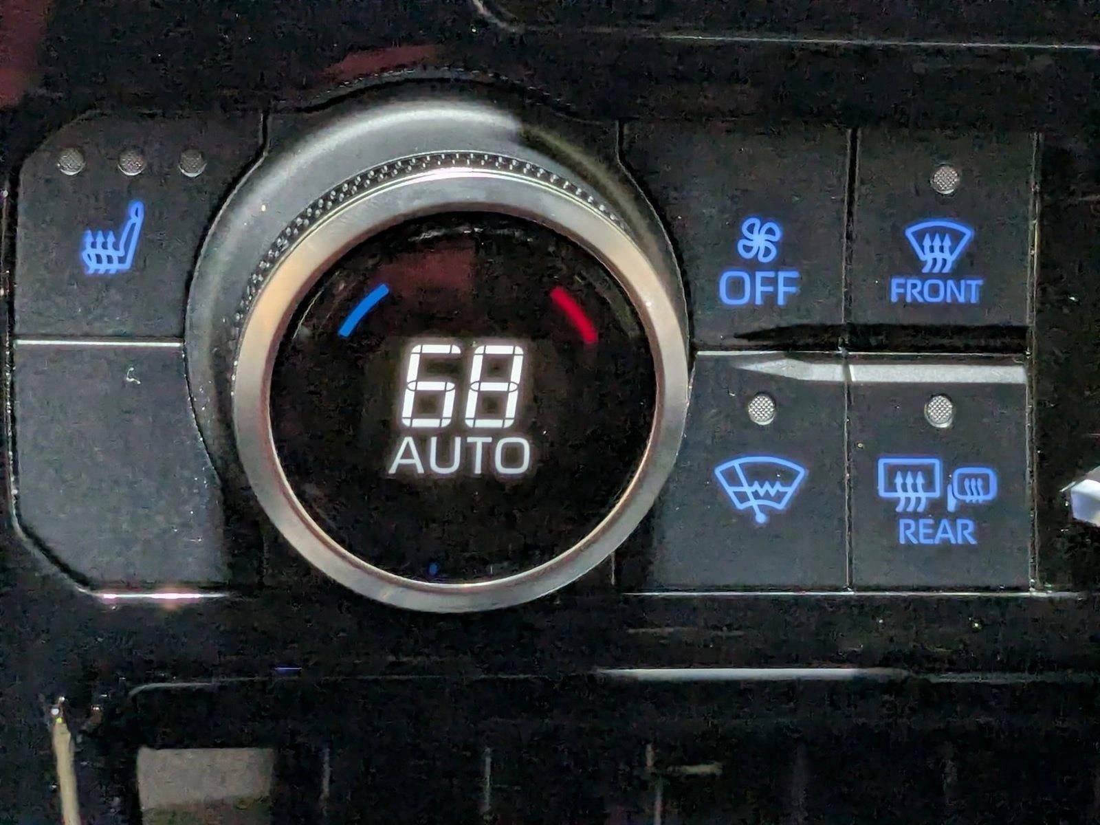 2020 Toyota Highlander XLE FWD (Natl)