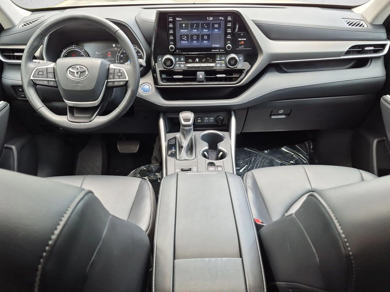 2022 Toyota Highlander Hybrid XLE FWD (Natl)