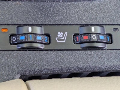 2016 Toyota Highlander FWD 4dr V6 Limited (GS)