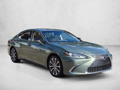 2019 Lexus ES 300h FWD