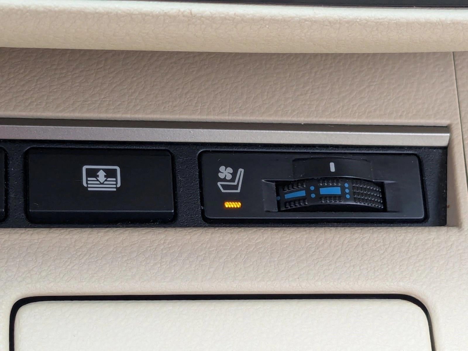 2014 Lexus ES 350 4dr Sdn
