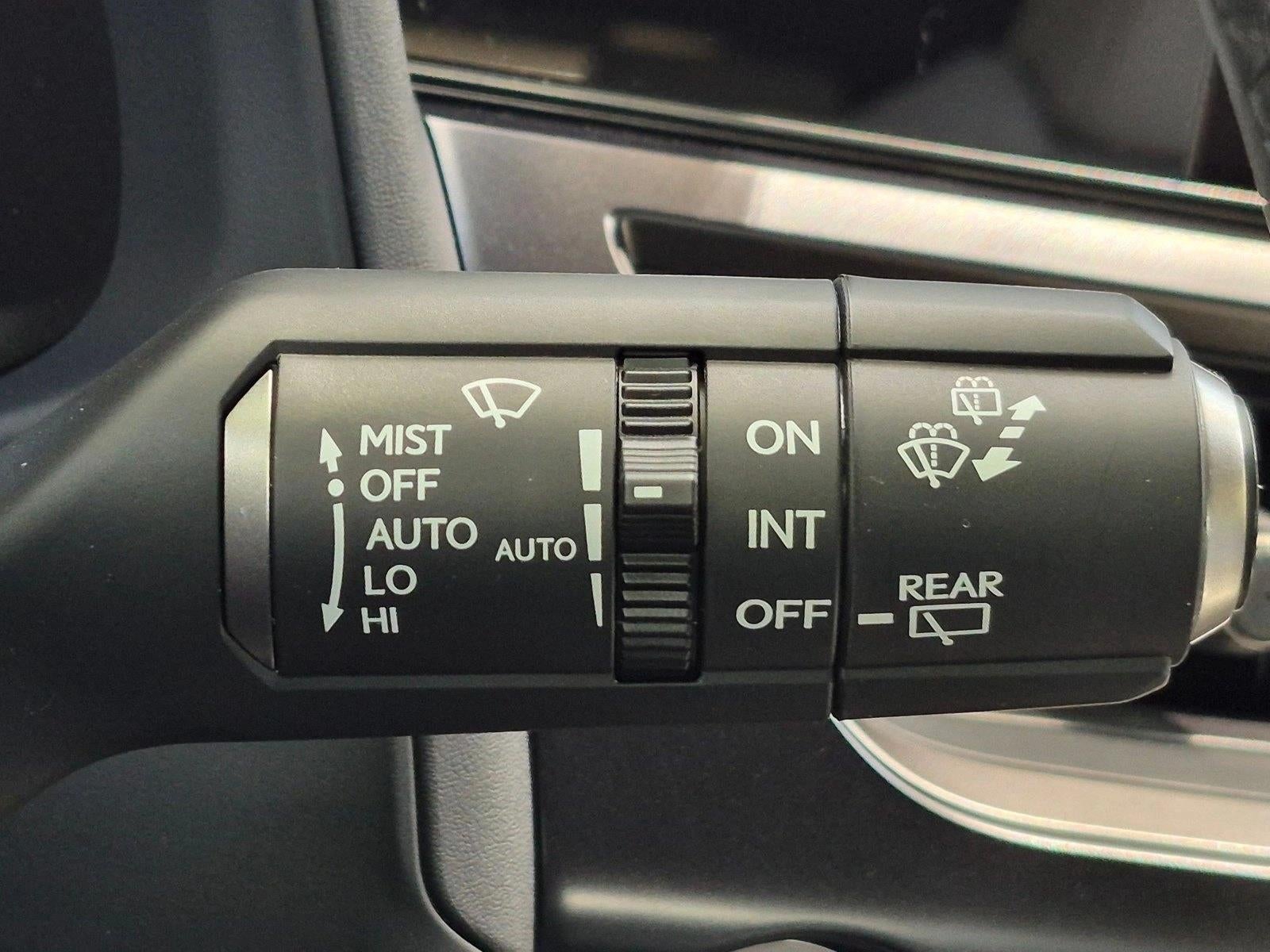 2025 Lexus UX 300h Premium FWD