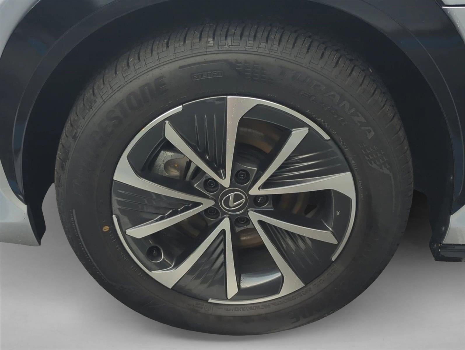 2025 Lexus RZ 300e Premium FWD w/18" Wheels