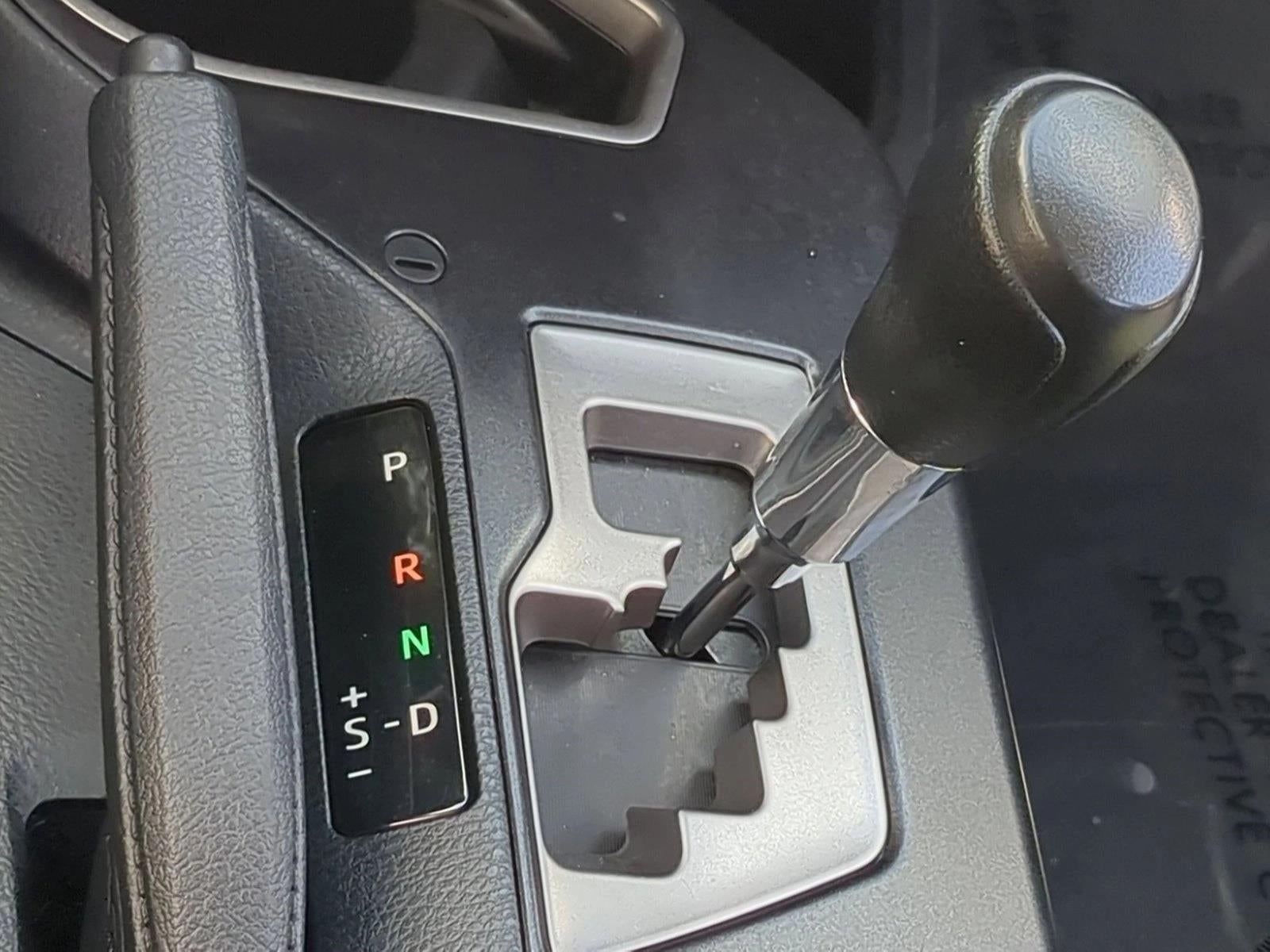 2017 Toyota RAV4 XLE AWD (Natl)