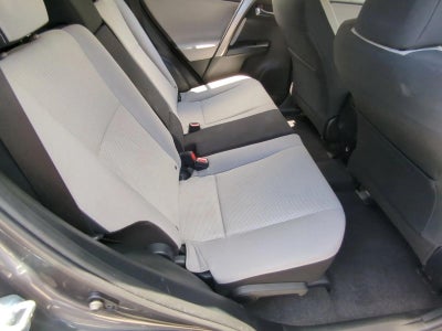 2017 Toyota RAV4 XLE AWD (Natl)