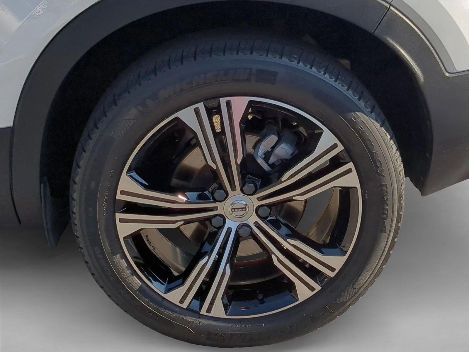 2022 Volvo XC40 T4 FWD Inscription