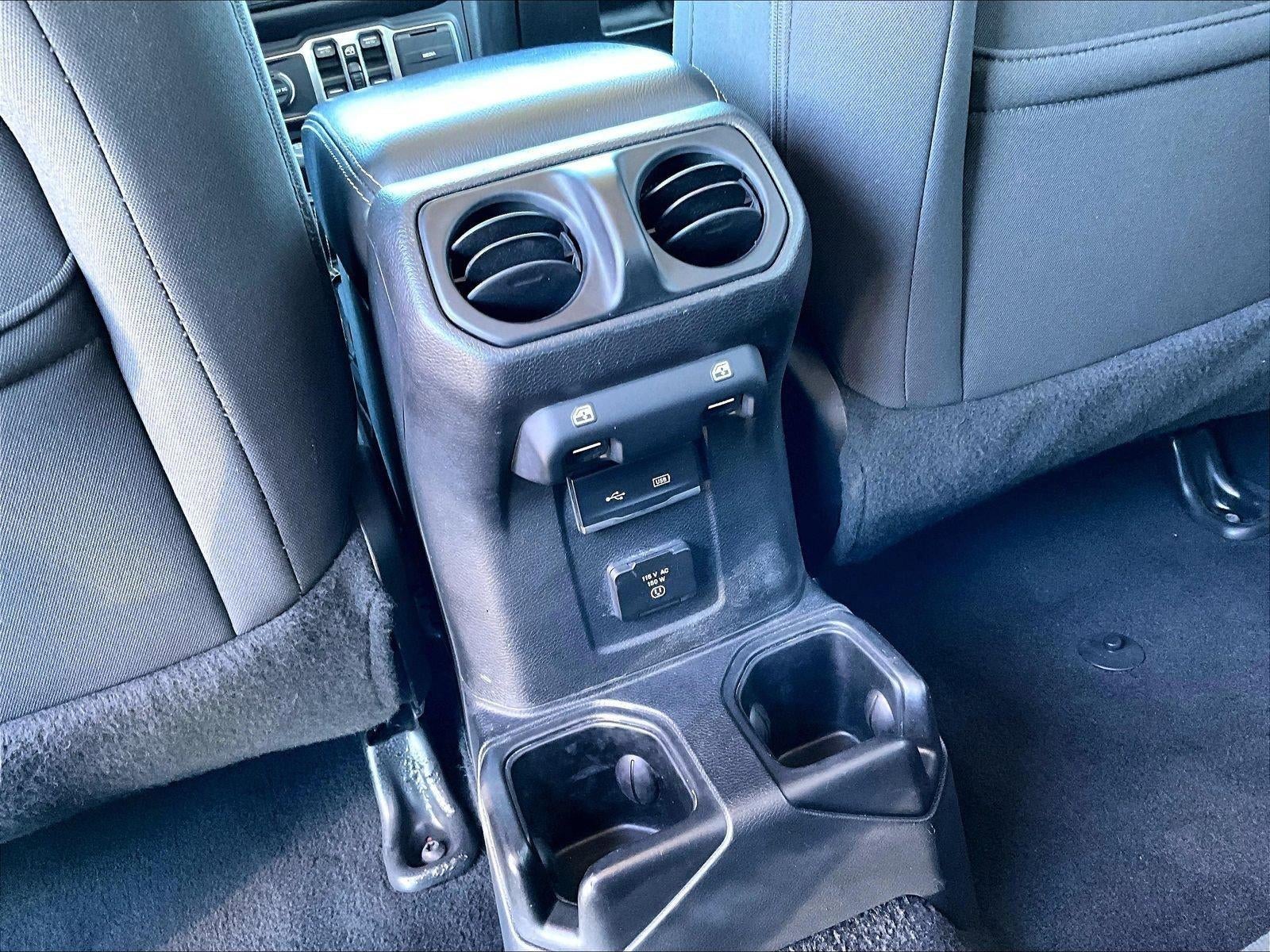 2019 Jeep Wrangler Unlimited Sahara 4x4