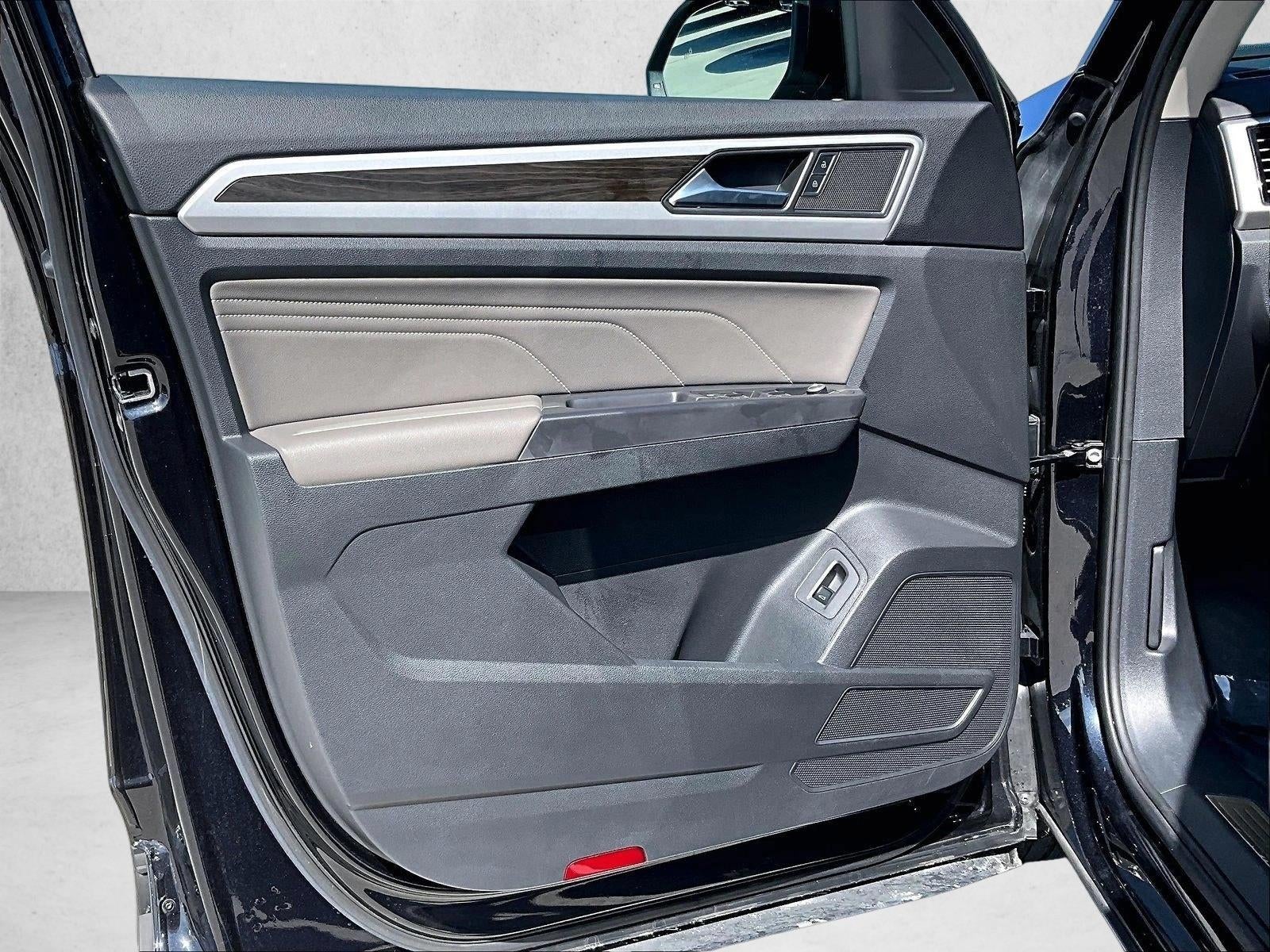 2023 Volkswagen Atlas 3.6L V6 SE w/Technology FWD