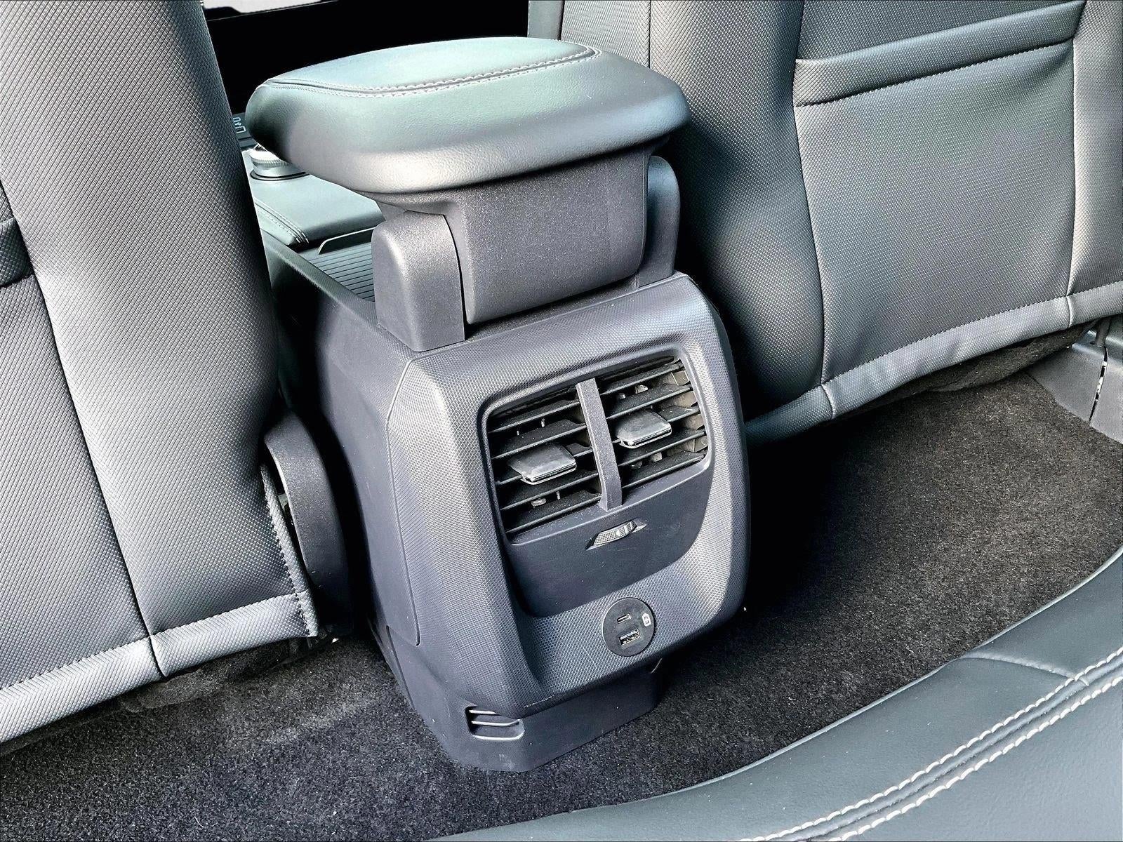 2022 Ford Mustang Mach-E Premium RWD