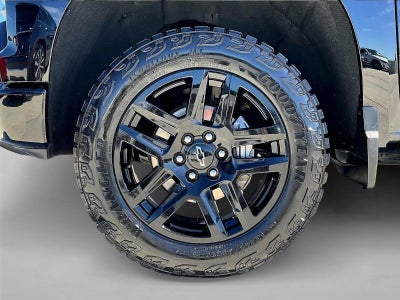 2022 Chevrolet Silverado 1500 Crew Cab Short Box 4-Wheel Drive LT Trail Boss