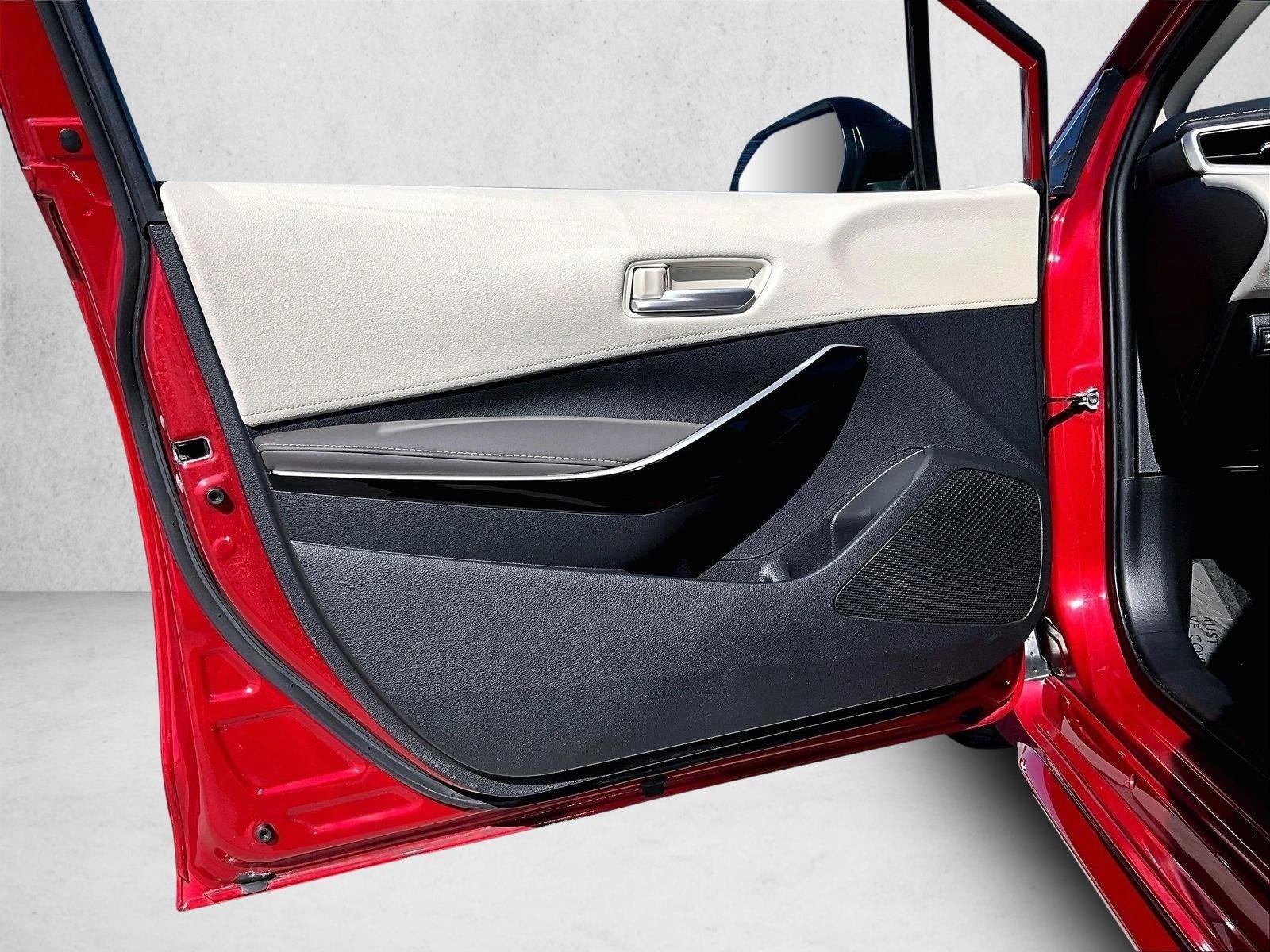 2020 Toyota Corolla XLE CVT (Natl)