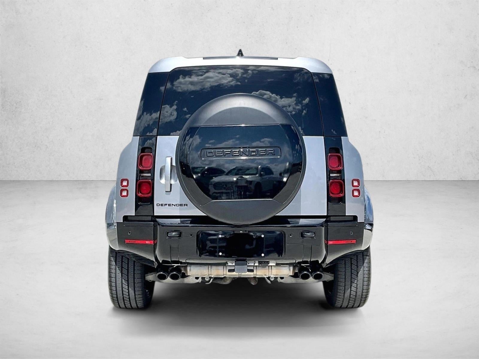 2024 Land Rover Defender 110 P500 SE