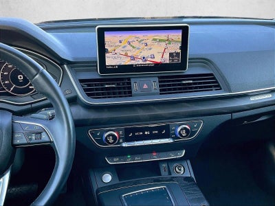 2020 Audi Q5 Premium 55 TFSI e quattro