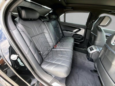 2023 BMW 760i xDrive Sedan