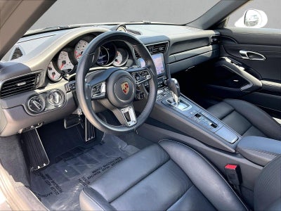 2019 Porsche 911 Turbo Cabriolet