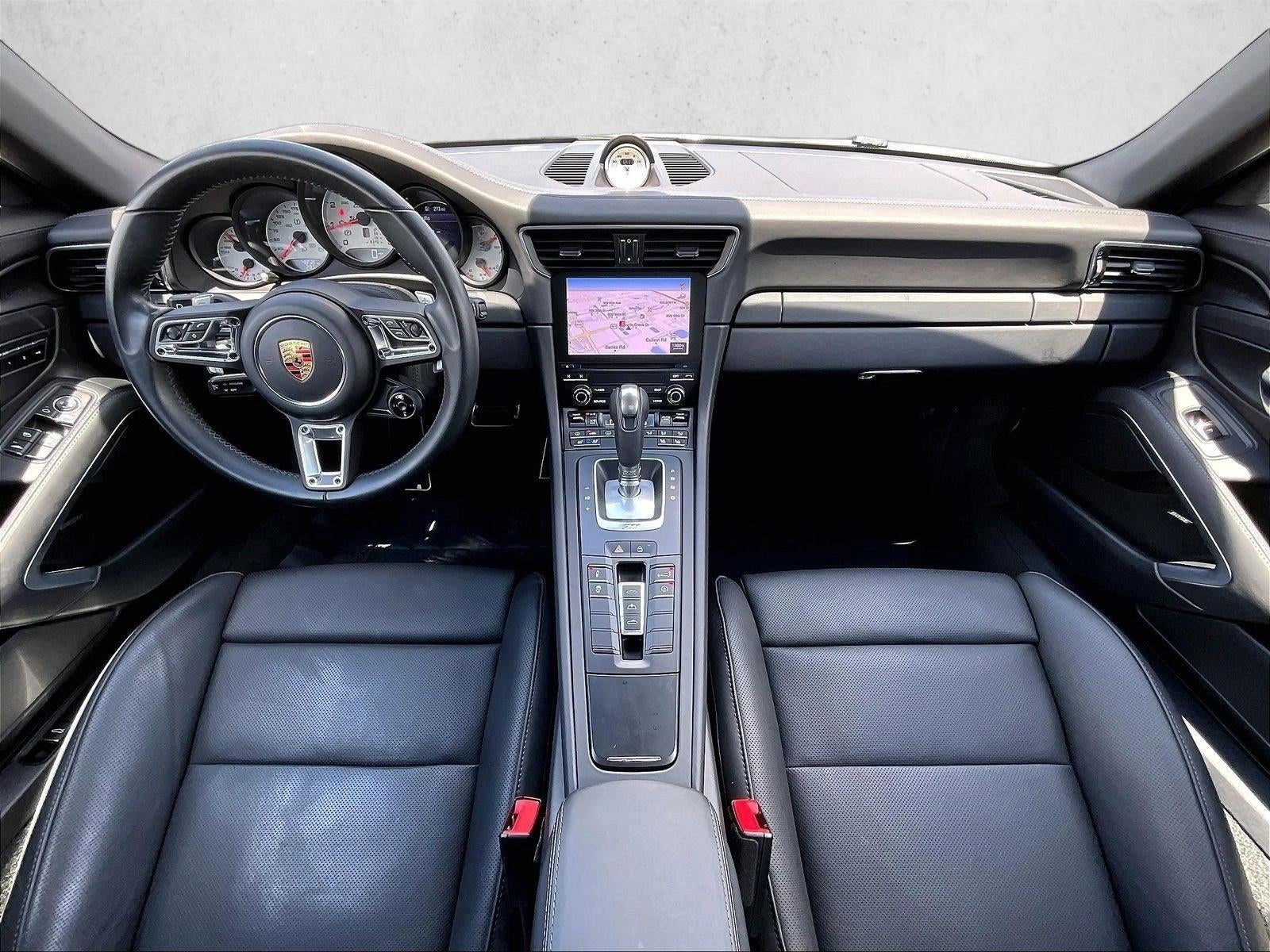 2019 Porsche 911 Turbo Cabriolet