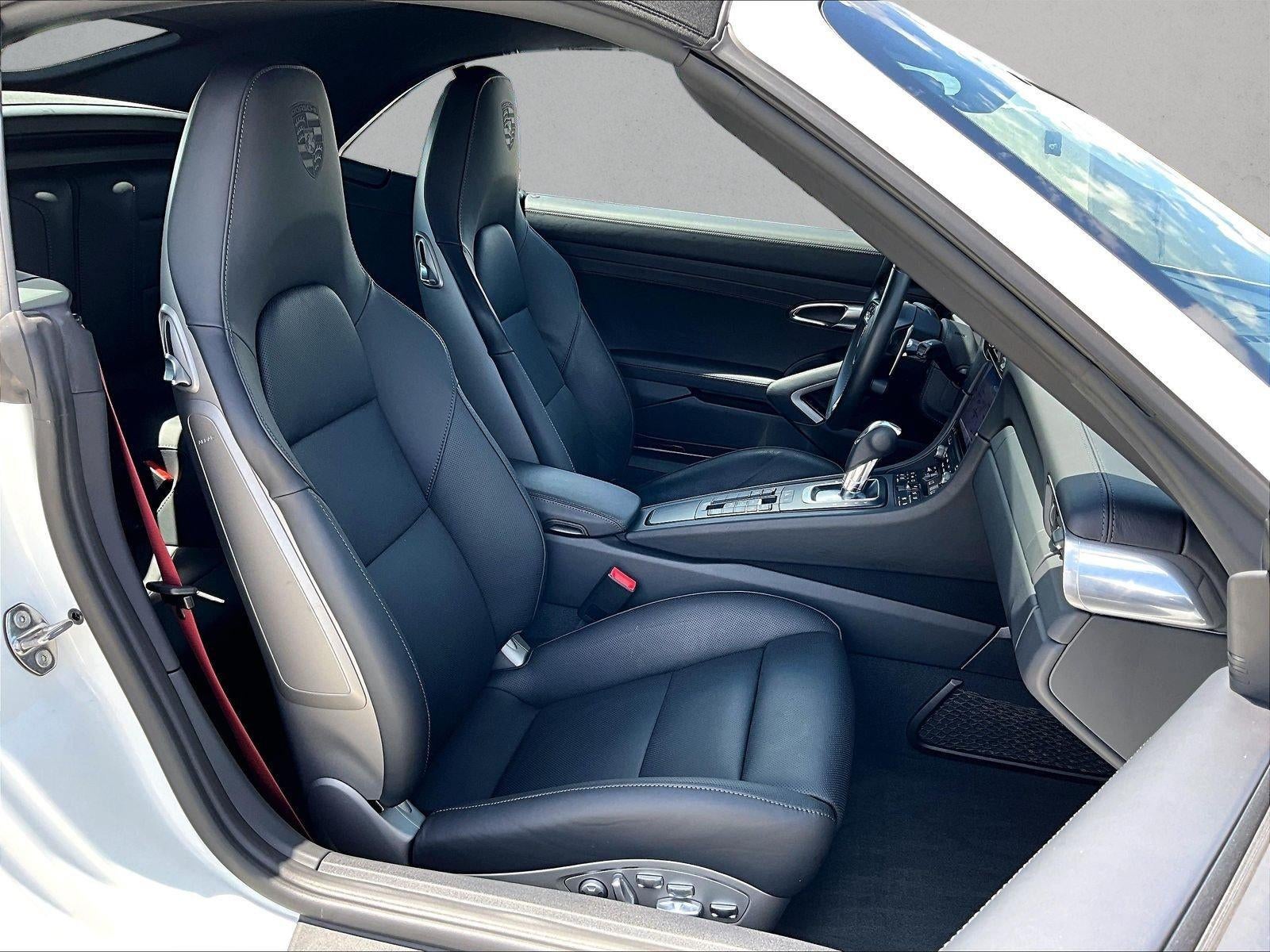 2019 Porsche 911 Turbo Cabriolet