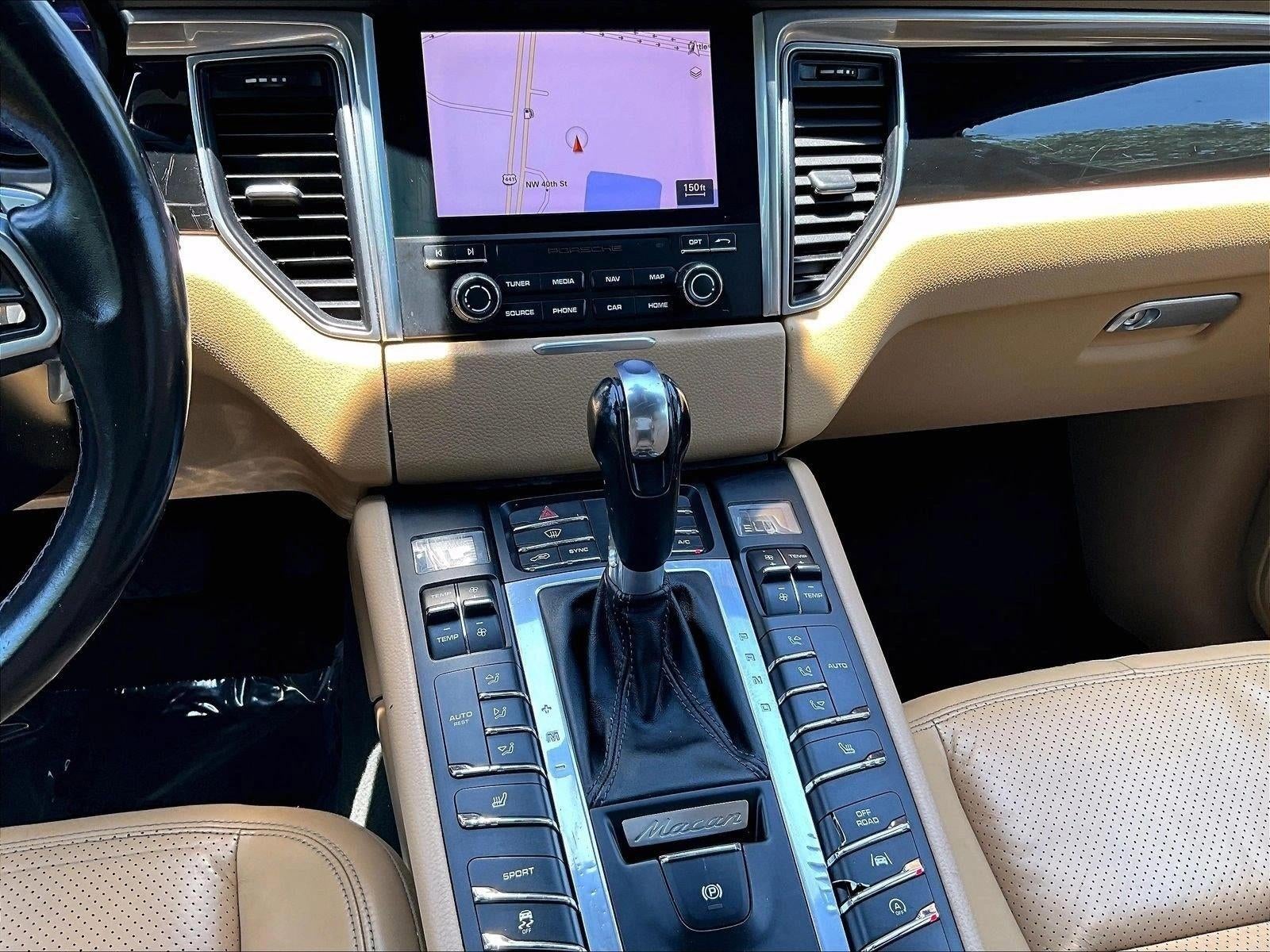2017 Porsche Macan AWD
