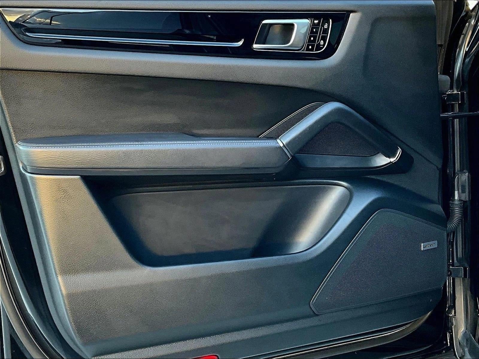 2020 Porsche Cayenne E-Hybrid AWD