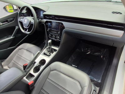2021 Volkswagen Passat 2.0T SE Auto