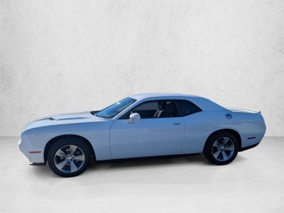 2019 Dodge Challenger SXT RWD