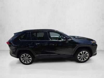 2022 Toyota RAV4 XLE Premium FWD (Natl)