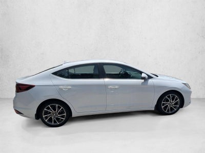 2019 Hyundai ELANTRA Limited Auto