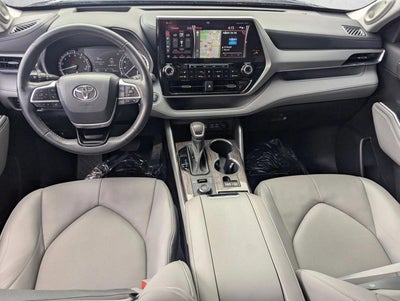 2022 Toyota Highlander Platinum AWD (Natl)