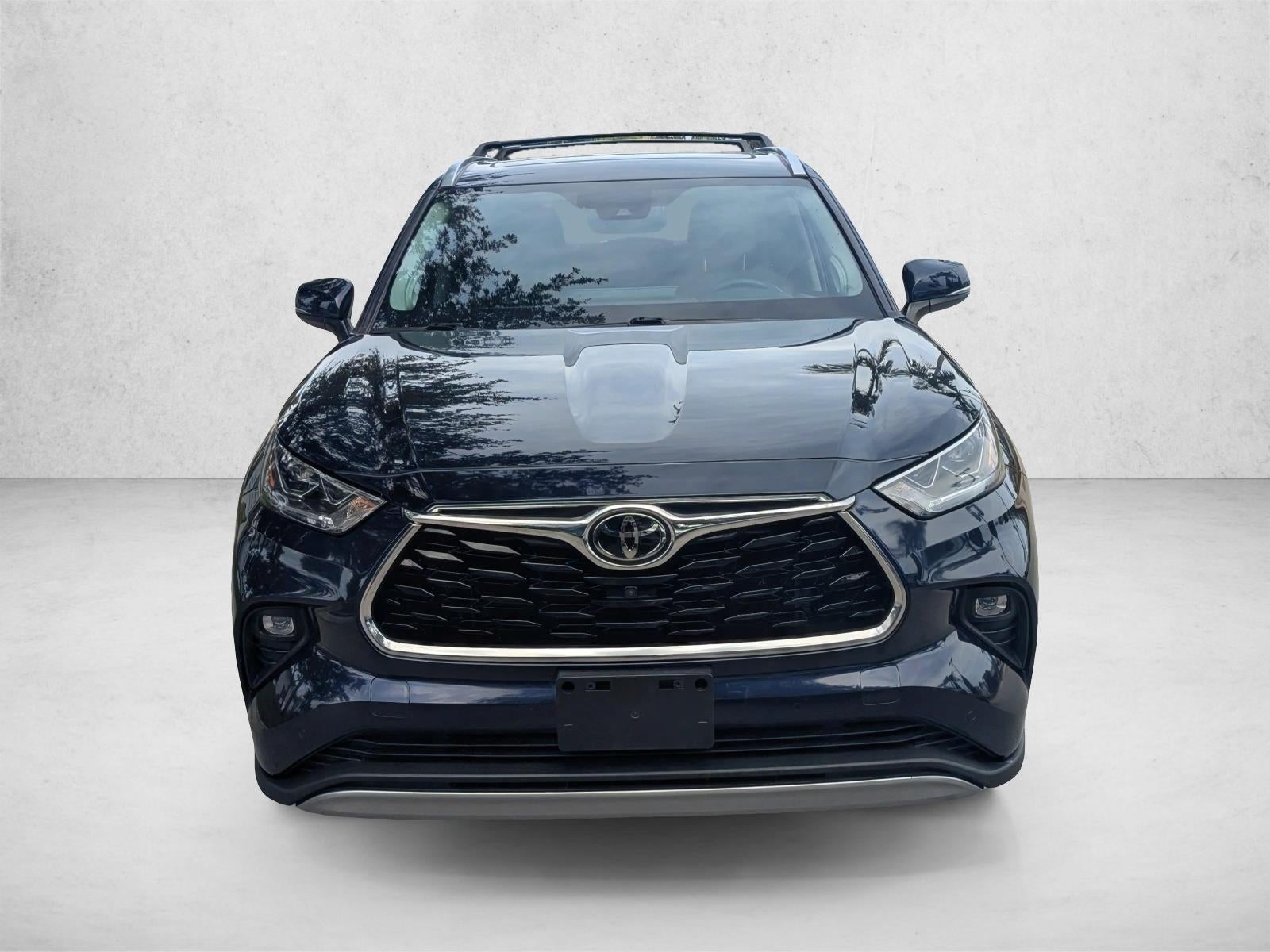 2022 Toyota Highlander Platinum AWD (Natl)