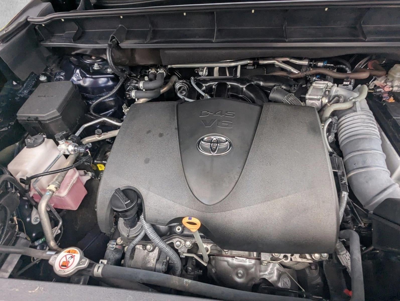 2022 Toyota Highlander Platinum AWD (Natl)