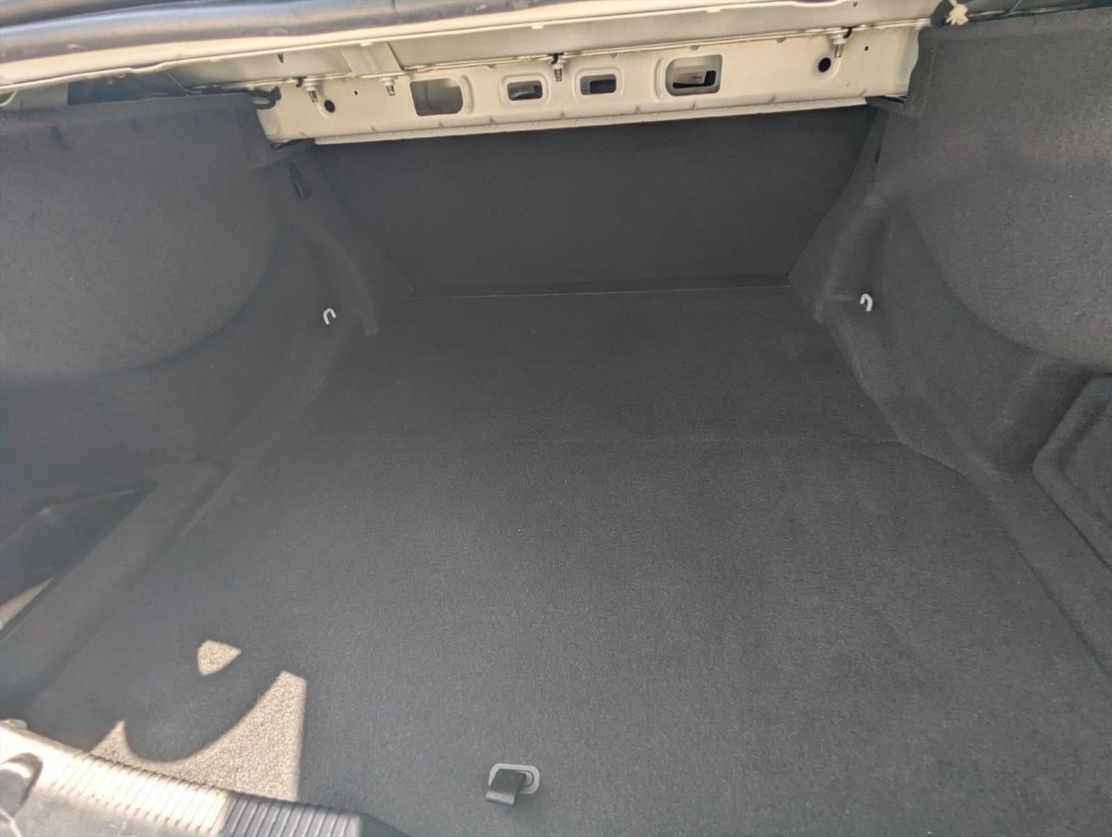 2017 Jaguar XE 25t RWD