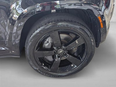 2023 Land Rover Defender 130 X-Dynamic SE AWD