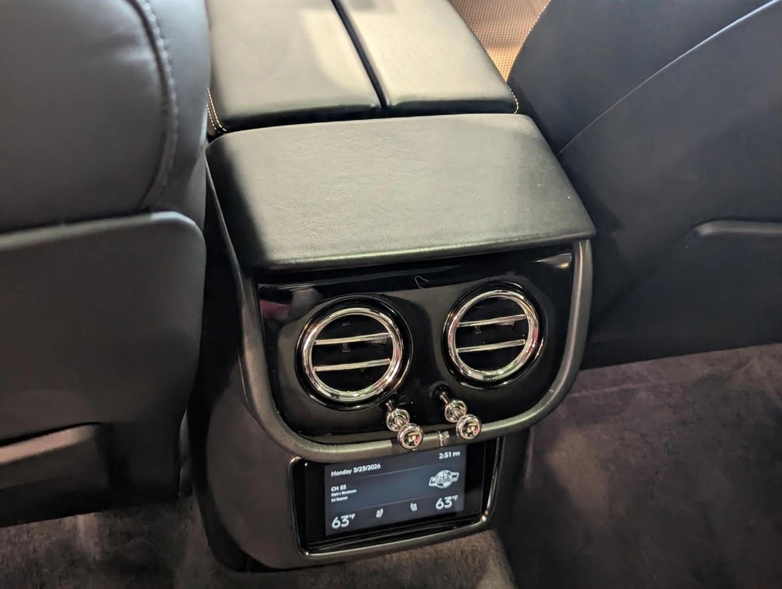 2023 Bentley Bentayga V8 AWD