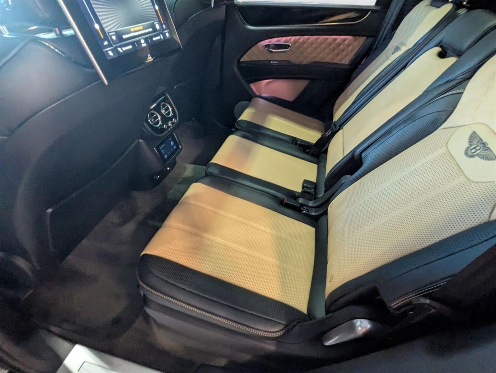 2023 Bentley Bentayga V8 AWD