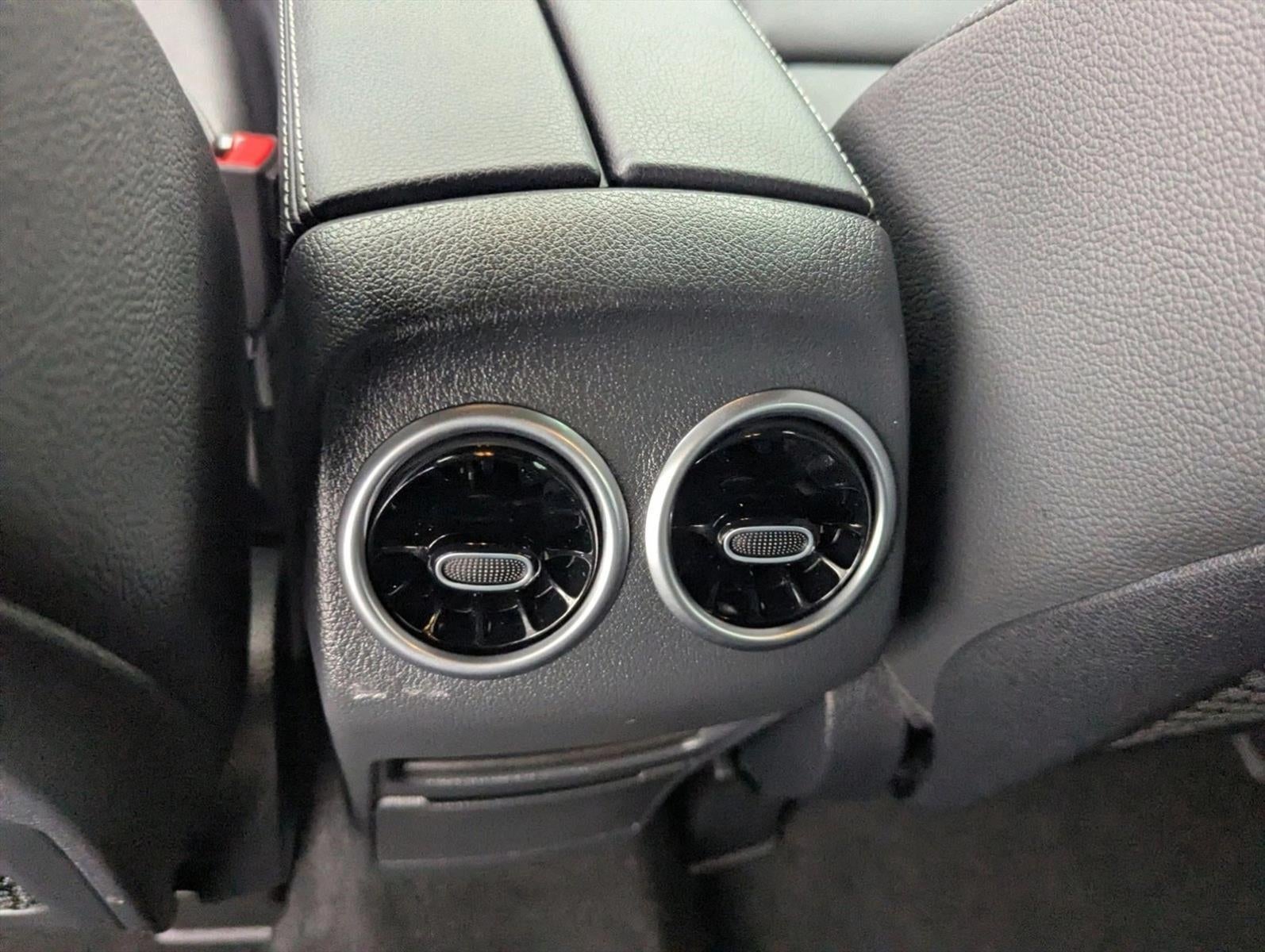 2025 Mercedes-Benz GLB GLB 250 SUV