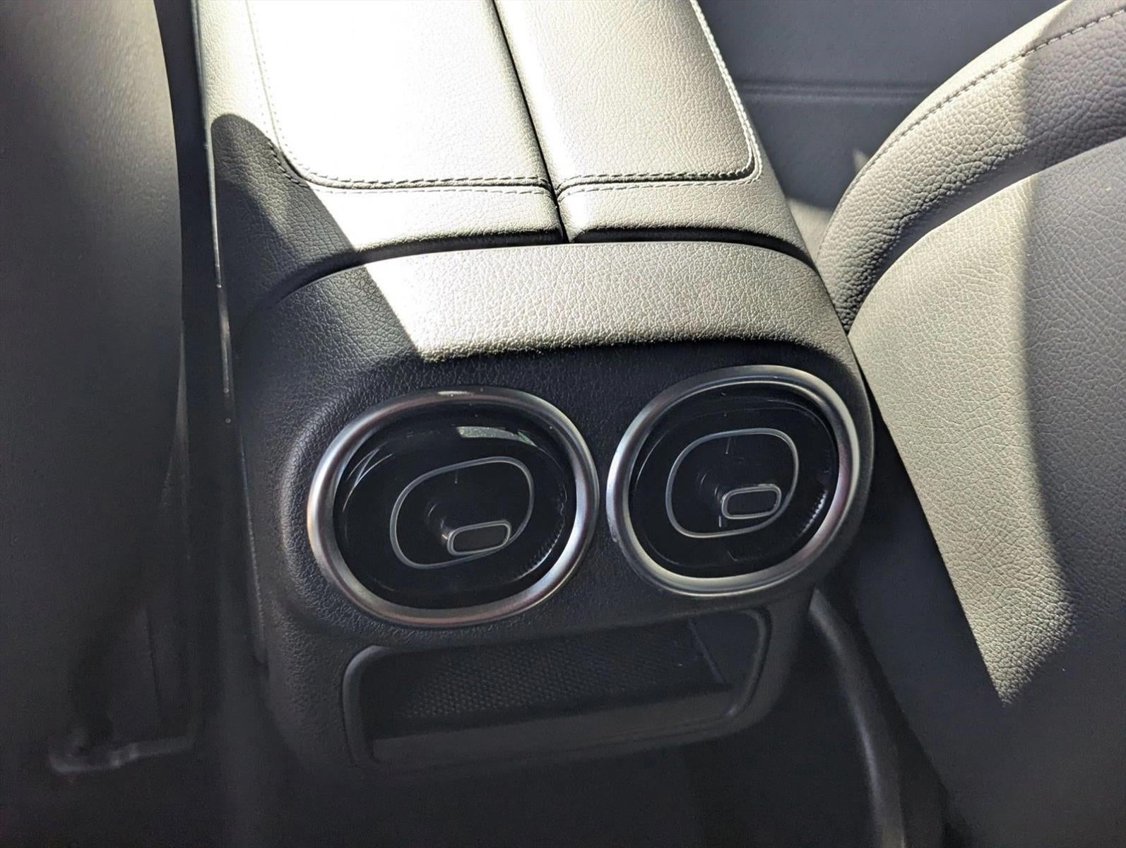 2025 Mercedes-Benz GLC GLC 300 SUV