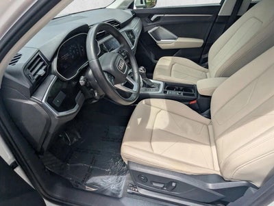 2022 Audi Q3 S line Premium 45 TFSI quattro