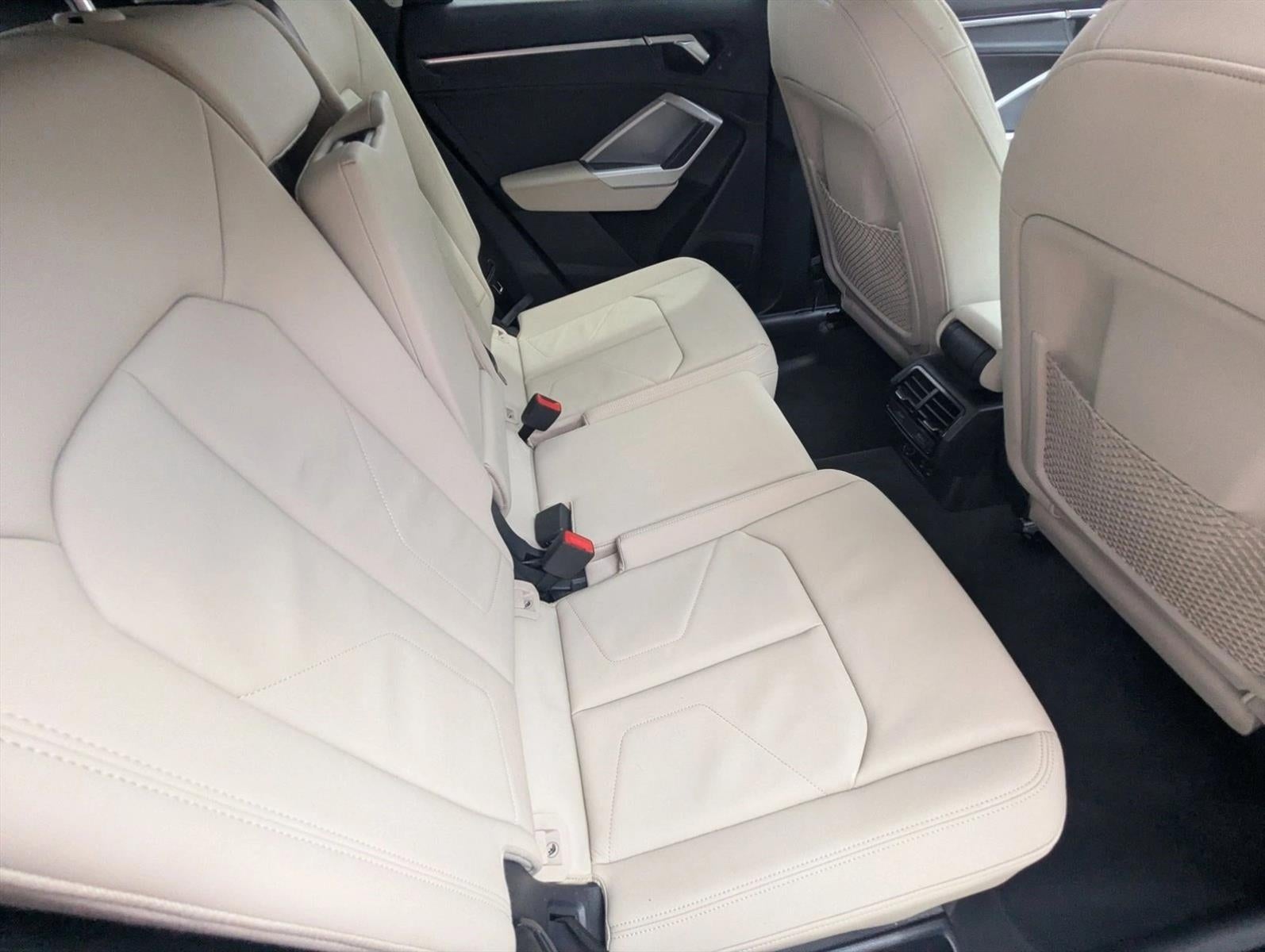 2022 Audi Q3 S line Premium 45 TFSI quattro