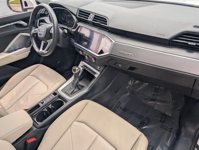 2022 Audi Q3 S line Premium 45 TFSI quattro