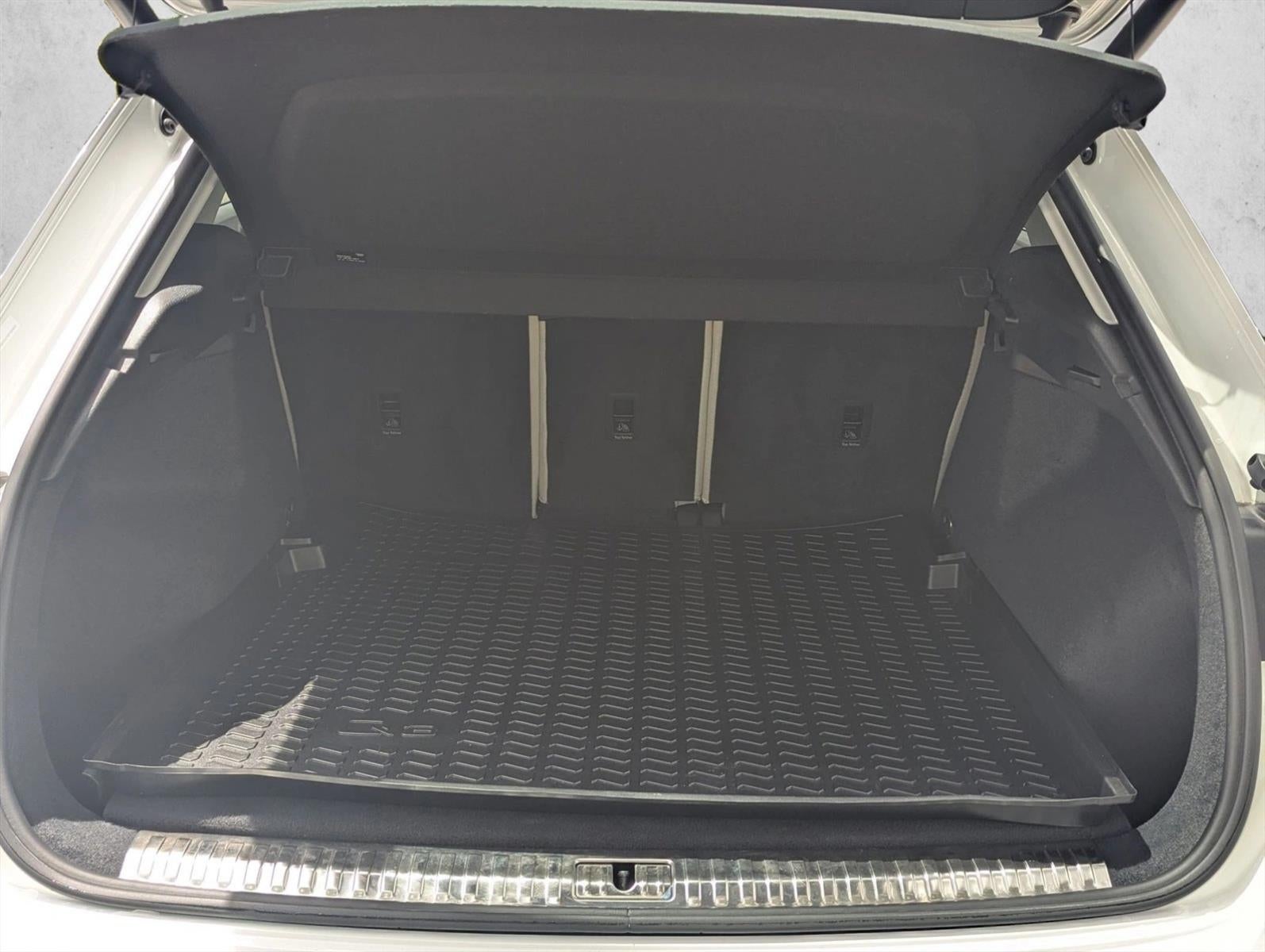 2022 Audi Q3 S line Premium 45 TFSI quattro