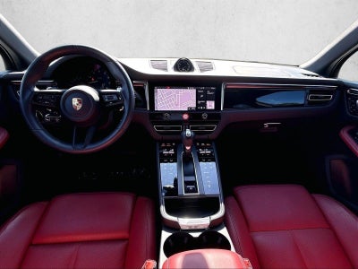 2023 Porsche Macan AWD