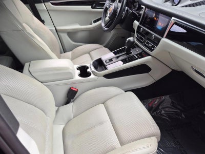 2022 Porsche Macan S AWD