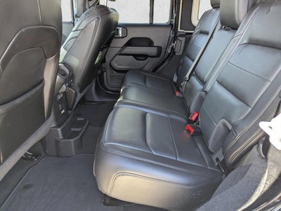 2020 Jeep Wrangler Unlimited Sahara Altitude 4x4