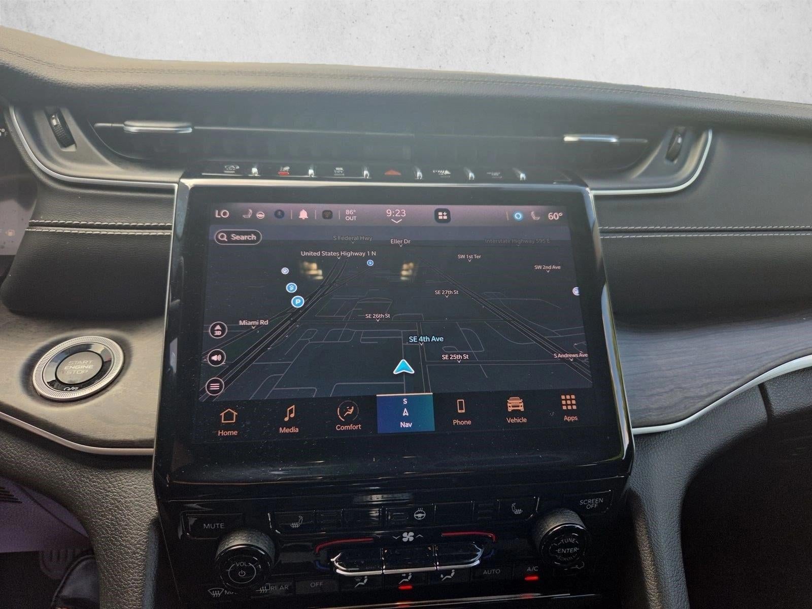 2023 Jeep Grand Cherokee Limited 4x2