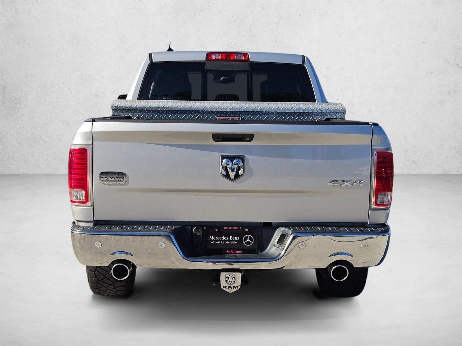 2015 RAM 1500 4WD Crew Cab 5.7 Ft Box Laramie Longhorn