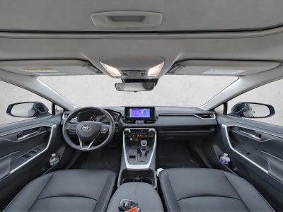 2025 Toyota RAV4 XLE Premium AWD (Natl)