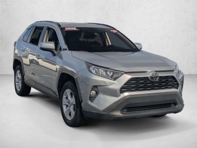2020 Toyota RAV4 XLE FWD (GS)