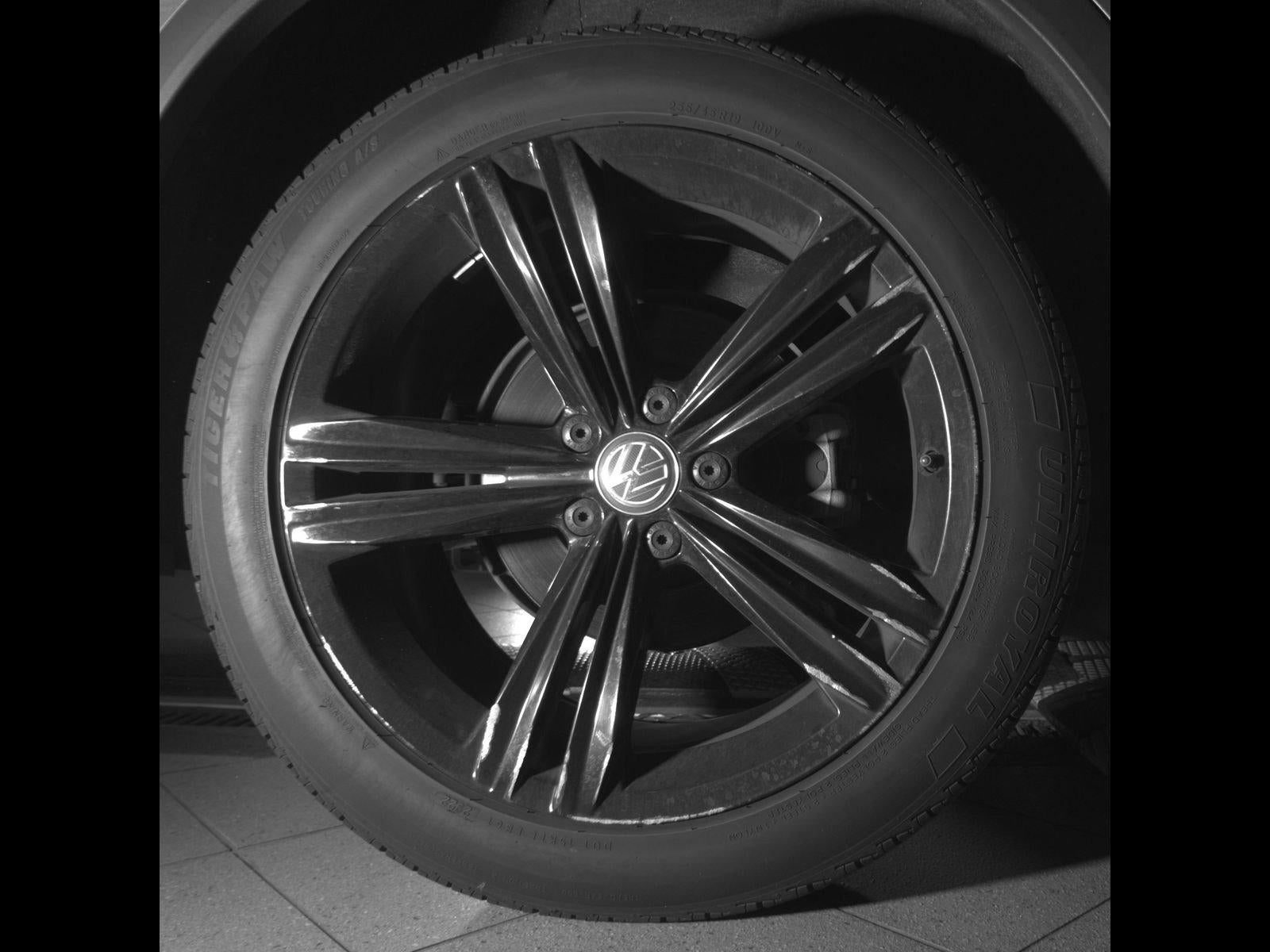 2019 Volkswagen Tiguan 2.0T SE FWD