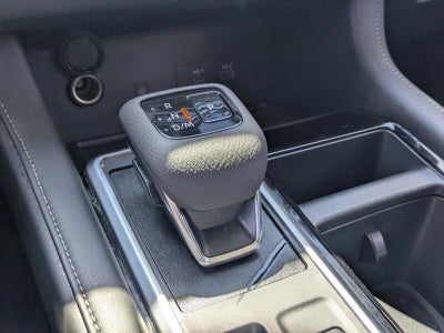 2025 Nissan Pathfinder SL 2WD